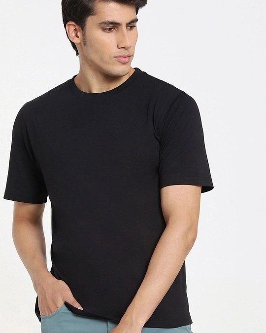 Bewakoof-Men's Black Oversized T-shirt