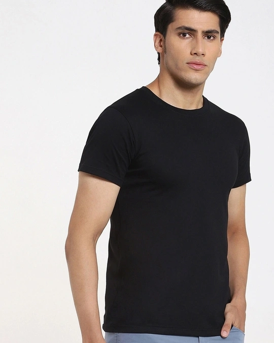 Bewakoof-Men's Black T-shirt